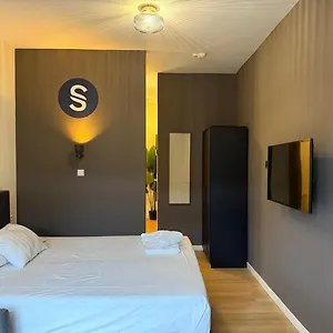  Apartment Central Studios