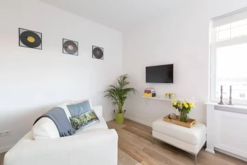 Bbwestduin Apartment The Hague